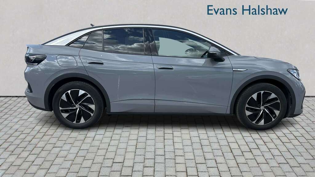 Volkswagen ID.5 128Kw Style Pro 77Kwh 2023 Grey #2