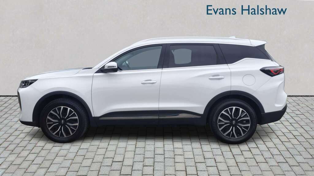 Chery Tiggo 7 1.5T Phev Summit Dht 2026 White #4