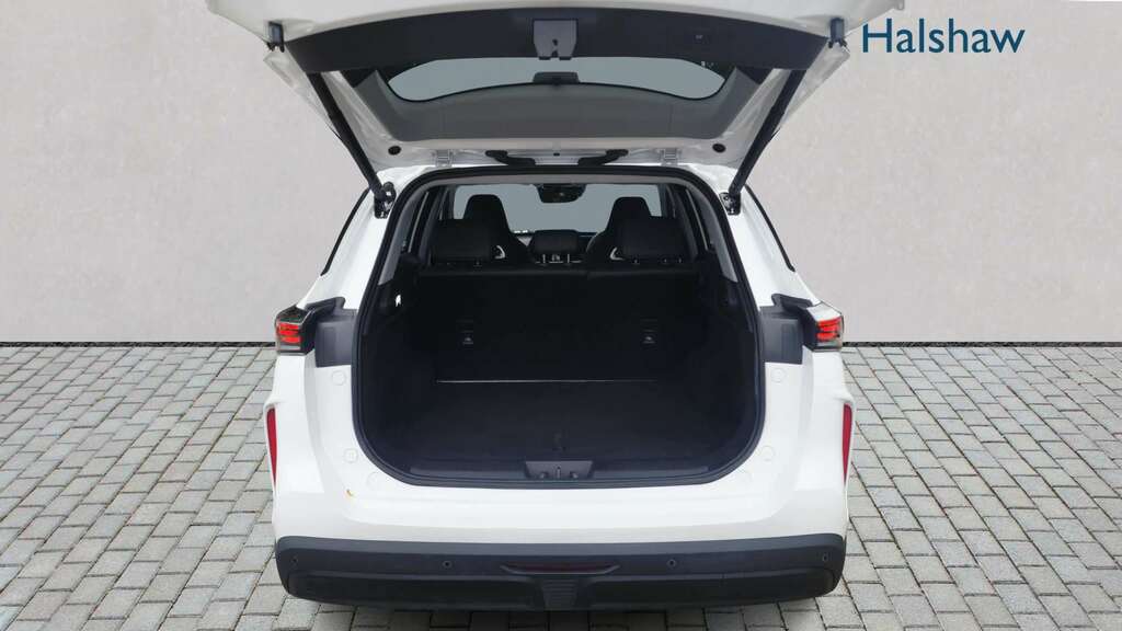 Chery Tiggo 7 1.5T Phev Summit Dht 2026 White #6