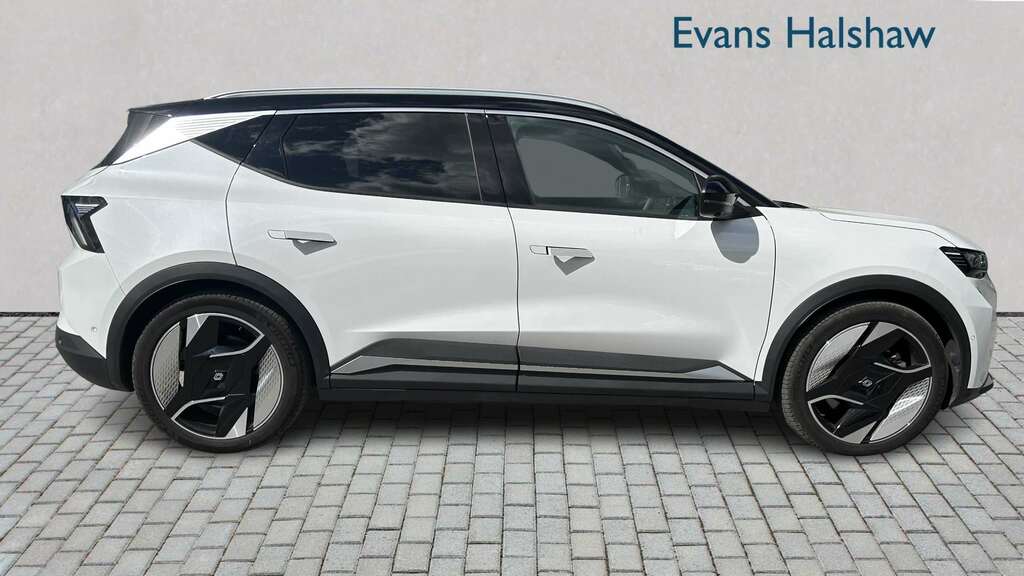 Renault Scenic 160Kw Iconic 87Kwh Long Range 2024 White