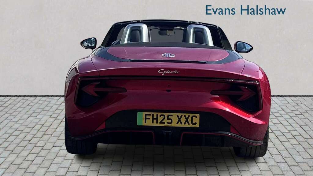MG Cyberster 375Kw Gt Dual Motor 77 Kwh Awd 2025 Red #5