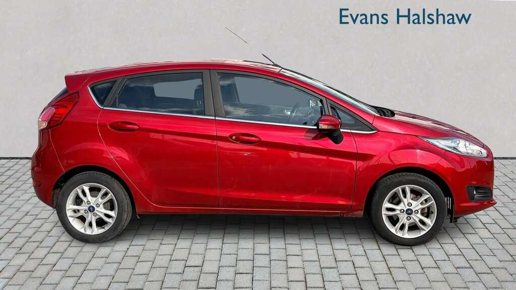 Ford Fiesta 1L Zetec Black #4