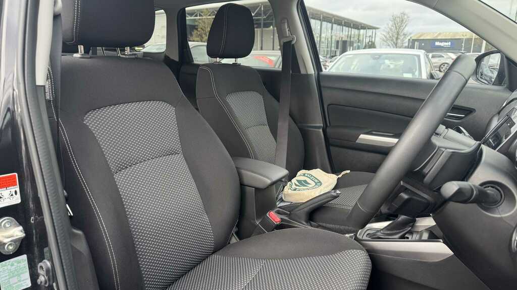 Suzuki Vitara 1.5 Hybrid Sz-t Ags 2023 Black #5