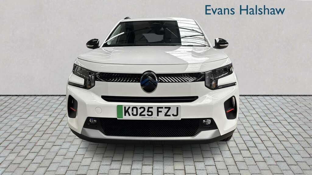 Citroen C3 83Kw Max 44Kwh 2025 White #3