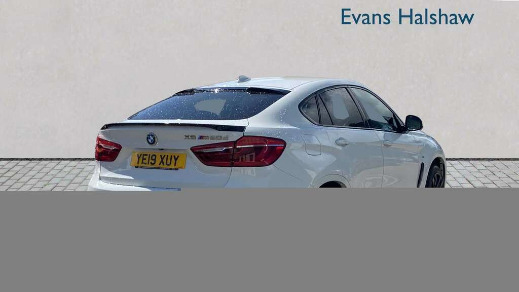 BMW X6 Xdrive M50d 2019 White #2