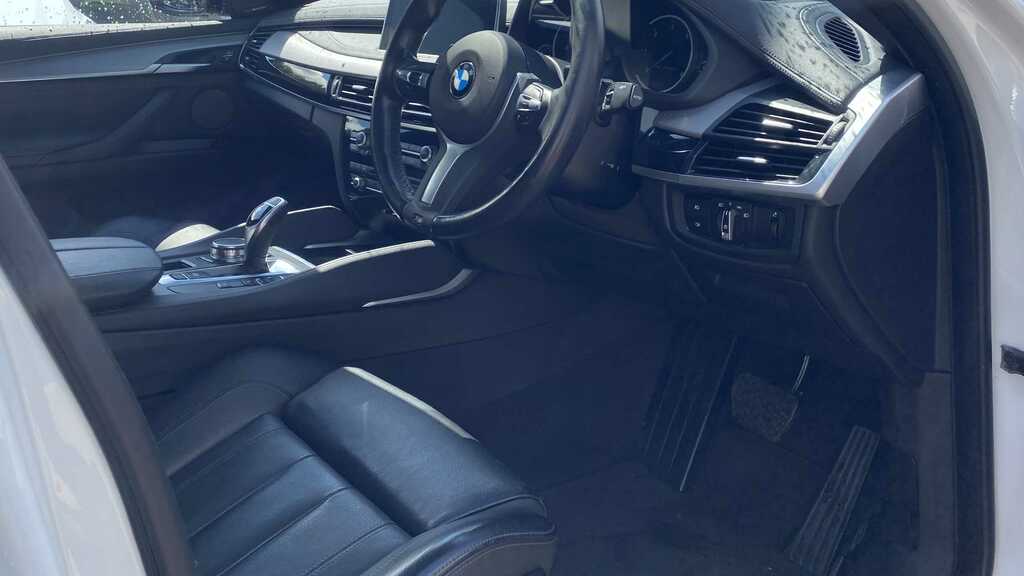 BMW X6 Xdrive M50d 2019 White #3