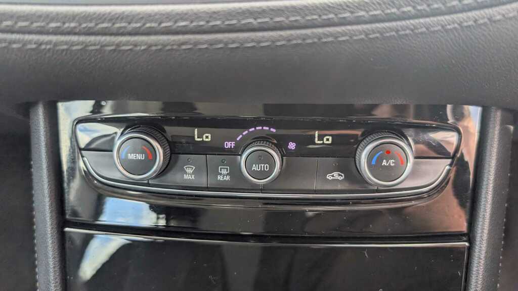 Vauxhall Grandland X X Tech Line Red #15