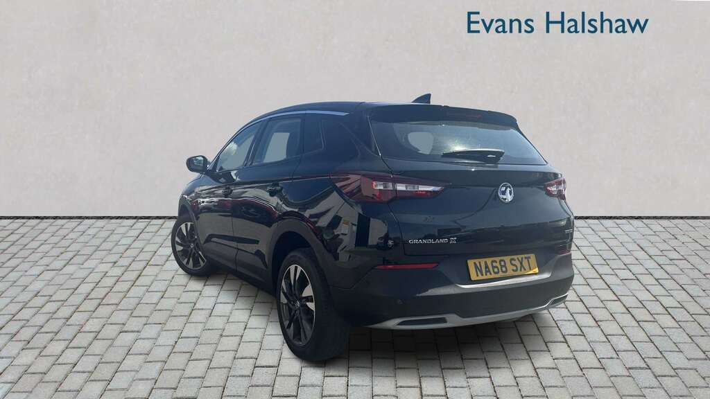 Vauxhall Grandland X 1.2 Turbo Sport Nav 2018 Black
