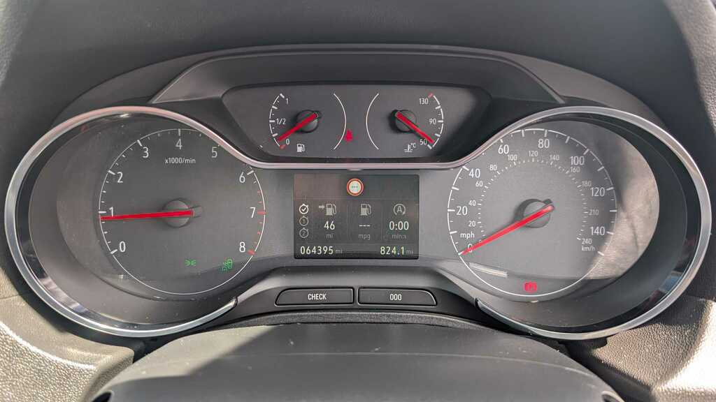 Vauxhall Grandland X X Tech Line Red #12