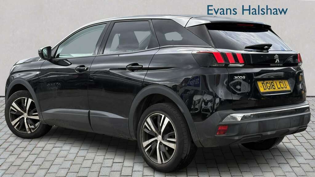 Peugeot 3008 1.2 Puretech Active 2018 Black #2