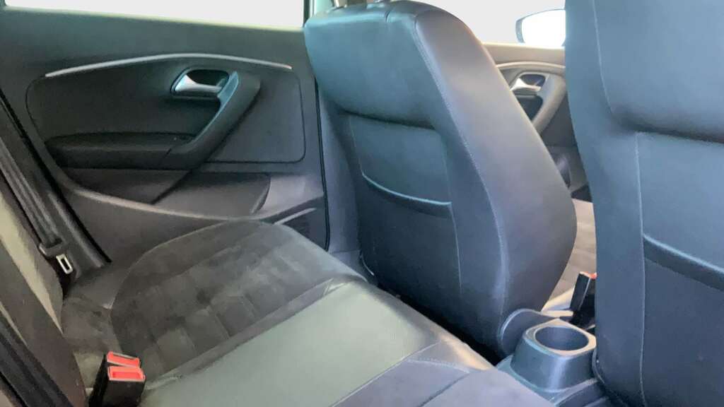 Volkswagen Polo Hatchback White #8