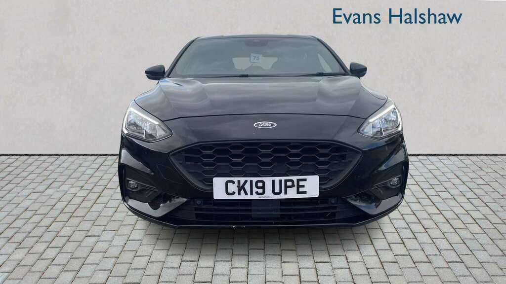 Ford Focus 1.0 Ecoboost 125 St-line X 2019 Black #2