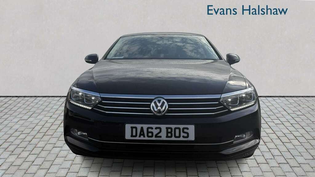 Volkswagen Passat 1.4 Tsi 150 Se Business 2018 Black #2