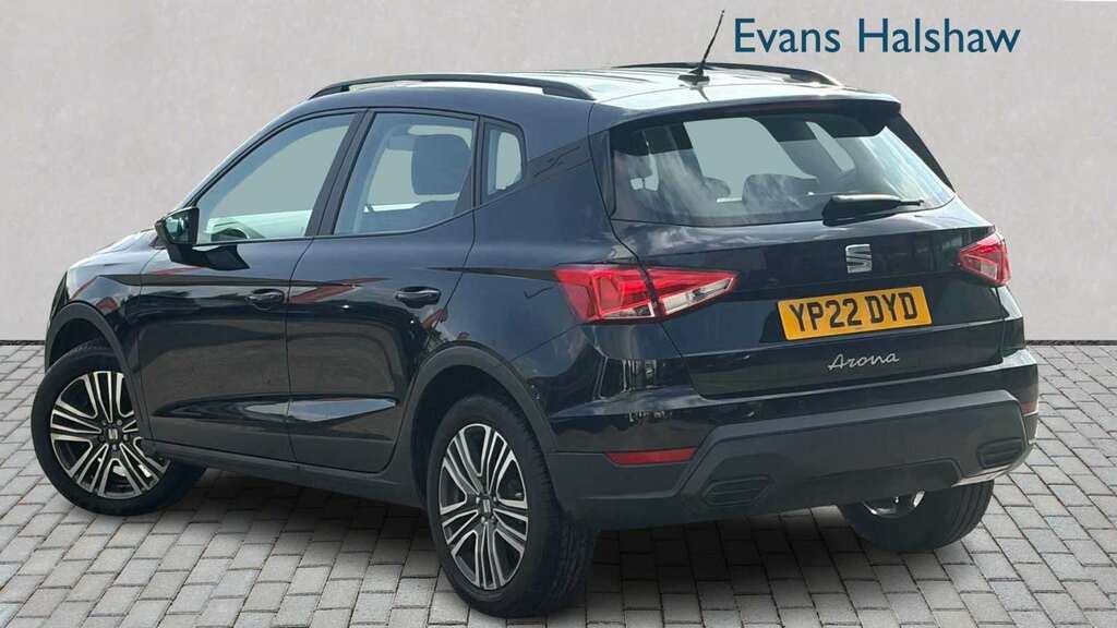 Seat Arona 1.0 Tsi 110 Se Technology Dsg 2022 Black #2