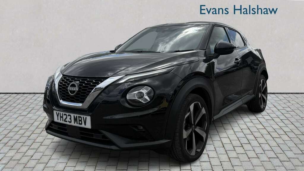 Nissan Juke 1.0 Dig-t 114 Tekna 2023 Black #3