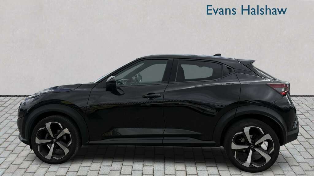 Nissan Juke 1.0 Dig-t 114 Tekna 2023 Black #4