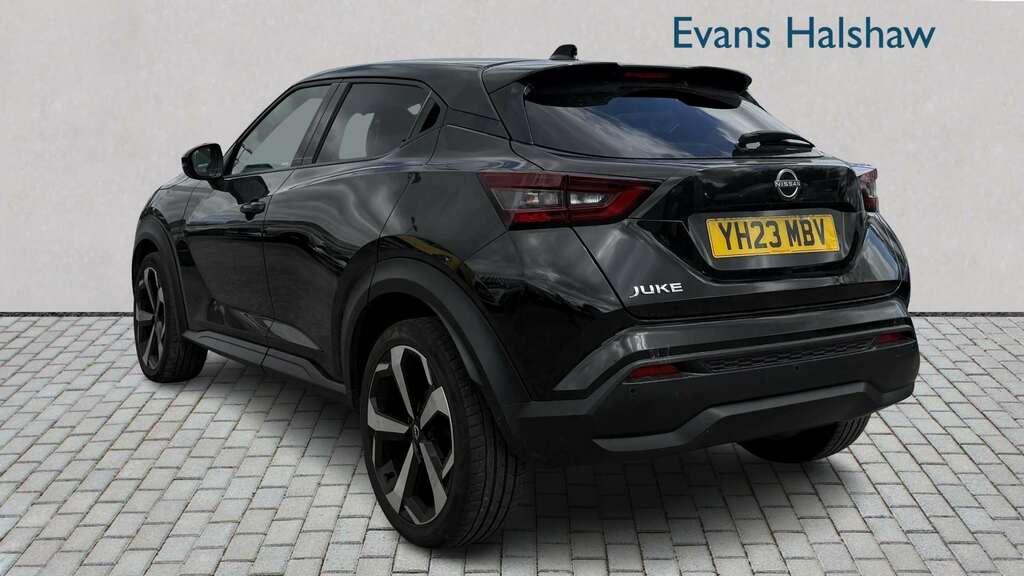 Nissan Juke 1.0 Dig-t 114 Tekna 2023 Black #5