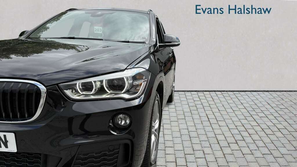 BMW X1 1.5 18I Se Dct Sdrive White #28