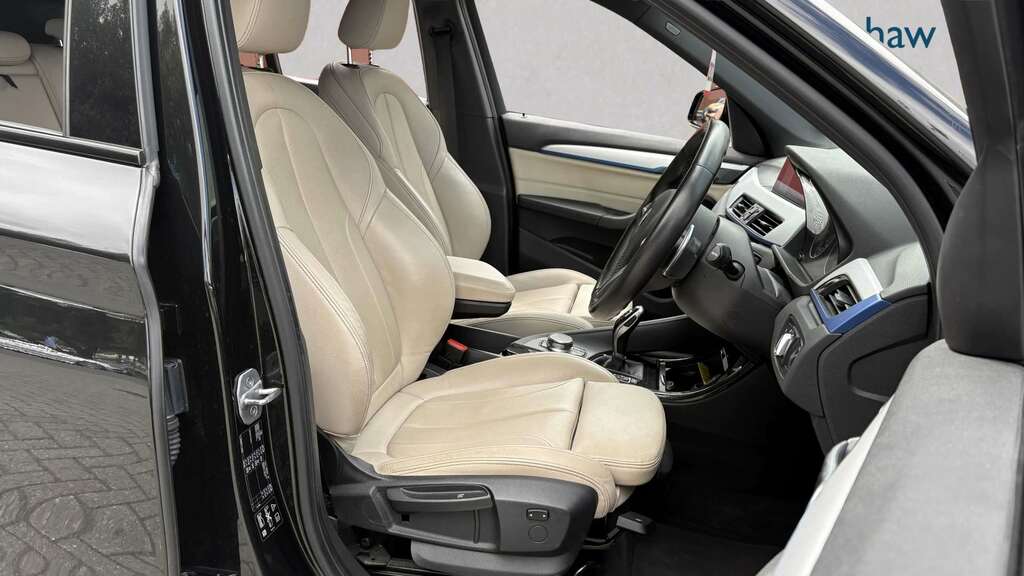 BMW X1 1.5 18I Se Dct Sdrive White #19