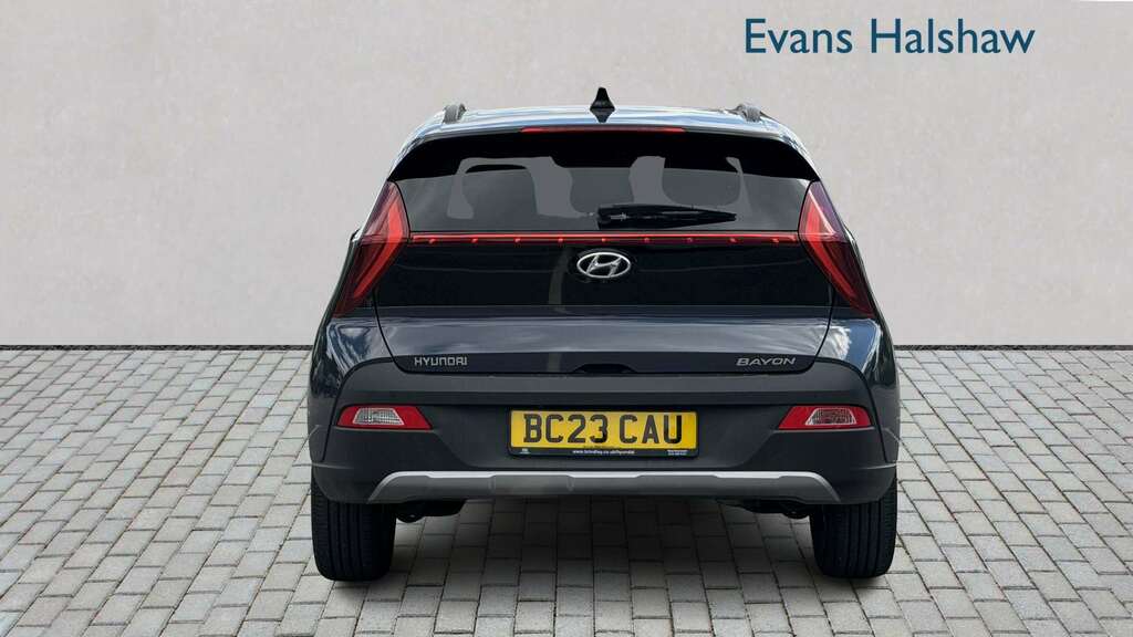 Hyundai Bayon 1.0 Tgdi 48V Mhev Premium Dct 2023 Grey #4