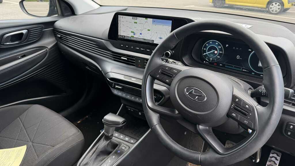 Hyundai Bayon 1.0 Tgdi 48V Mhev Premium Dct 2023 Grey #6