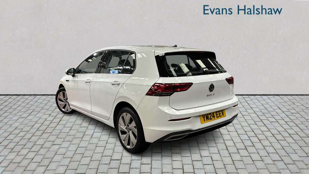 Volkswagen Golf 1.5 Tsi Style 2024 White #3