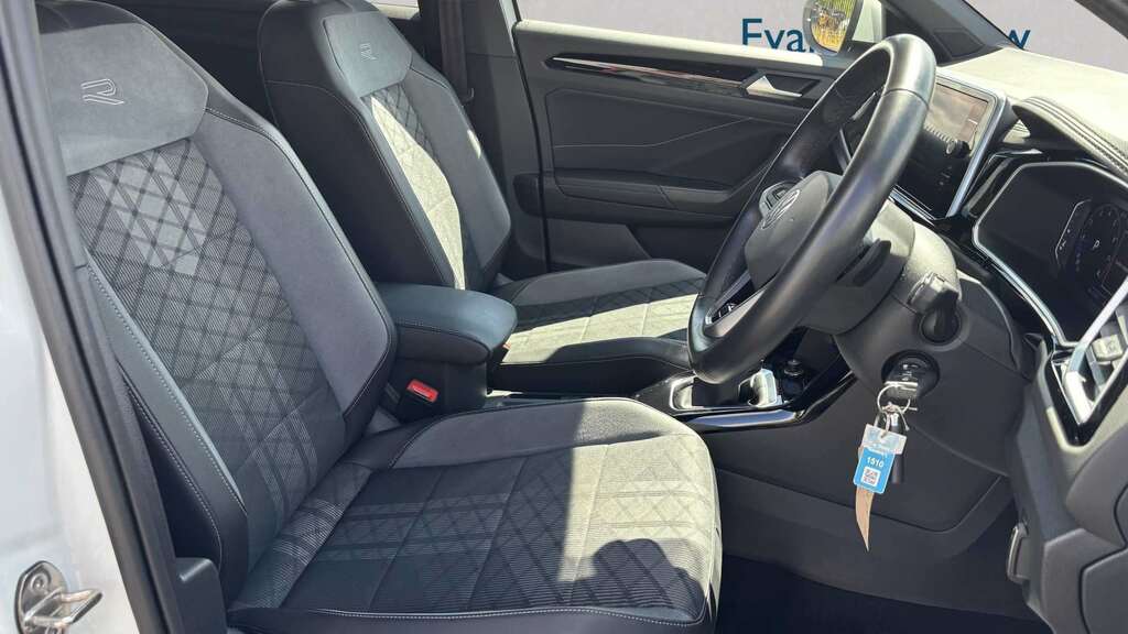 Volkswagen T-Roc 1.5 Tsi R-line Dsg 2024 White #3