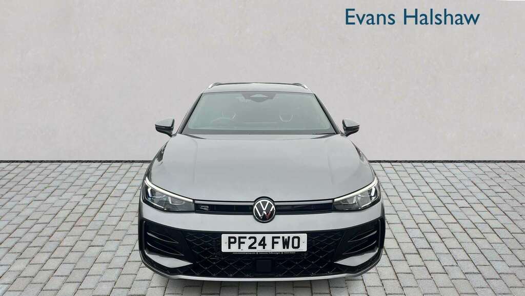 Volkswagen Passat 1.5 Etsi R-line Dsg 2024 Grey