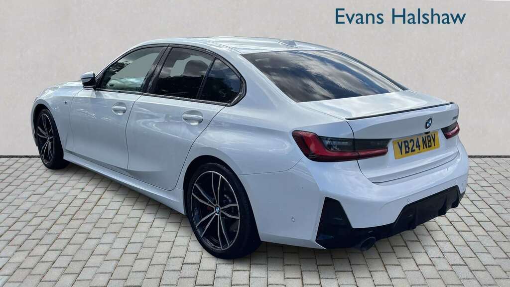 BMW 3 Series 320I M Sport Step 2024 YB24NBY White #2