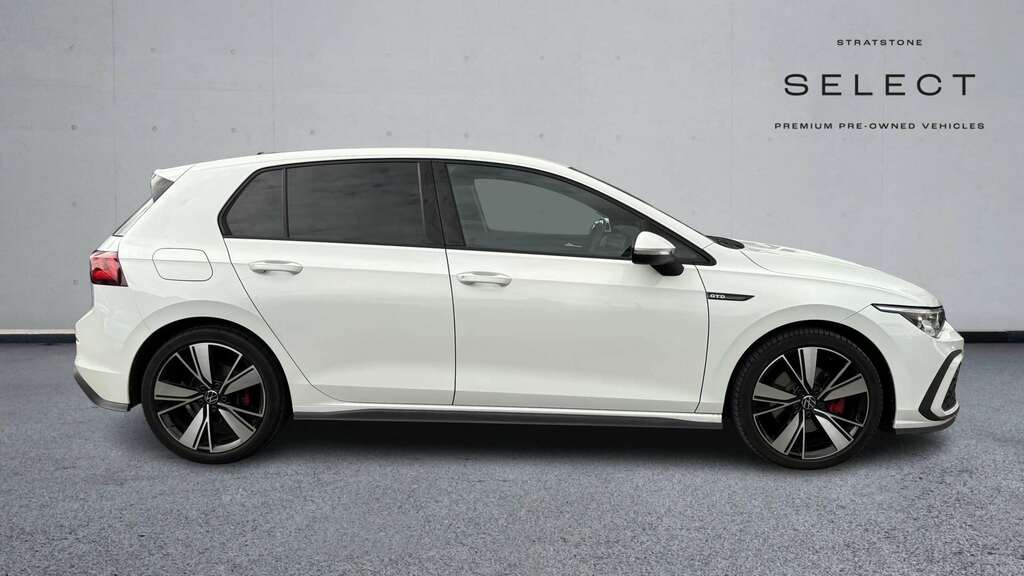 Volkswagen Golf 2.0 Tdi 200 Gtd Dsg 2023 White #2