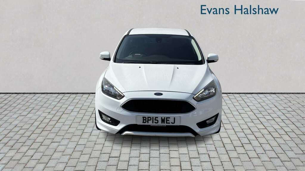 Ford Focus 1.0T Ecoboost Titanium Hatchback Blue #4