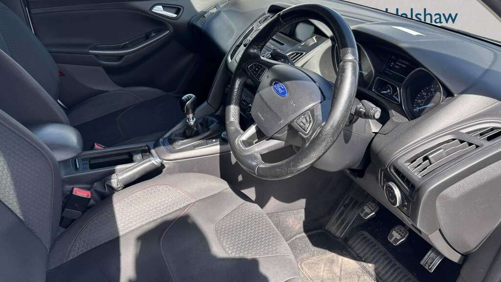 Ford Focus 1.0T Ecoboost Titanium Hatchback Blue #5