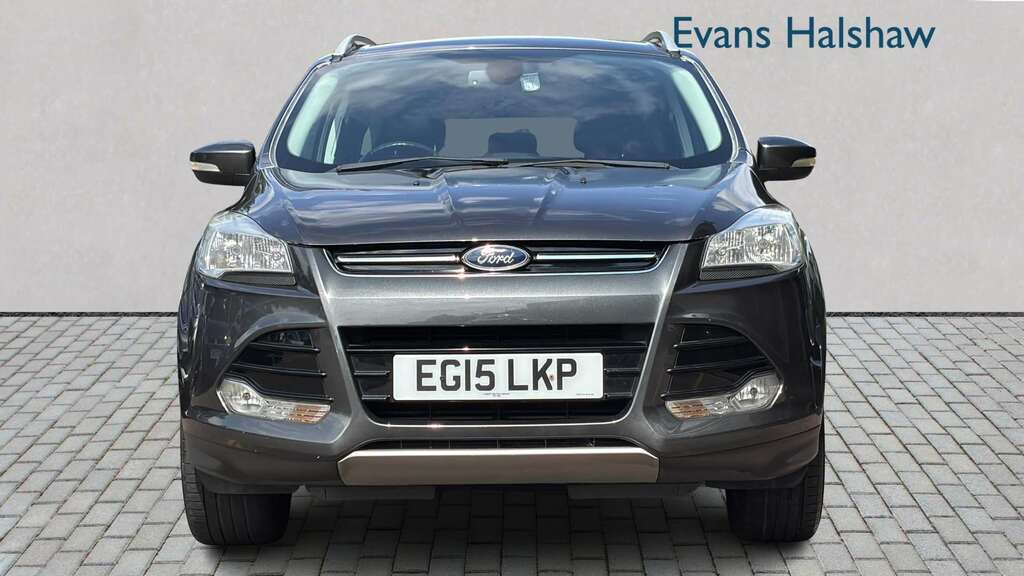 Ford Kuga 2.0 Tdci Titanium X Awd Euro 6 Ss White #3