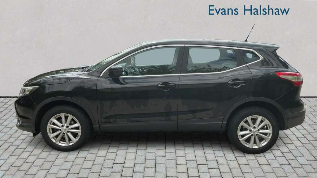 Nissan Qashqai 1.2 Dig-t Acenta Smart Vision Pack 2016 FM65WHN Black #2