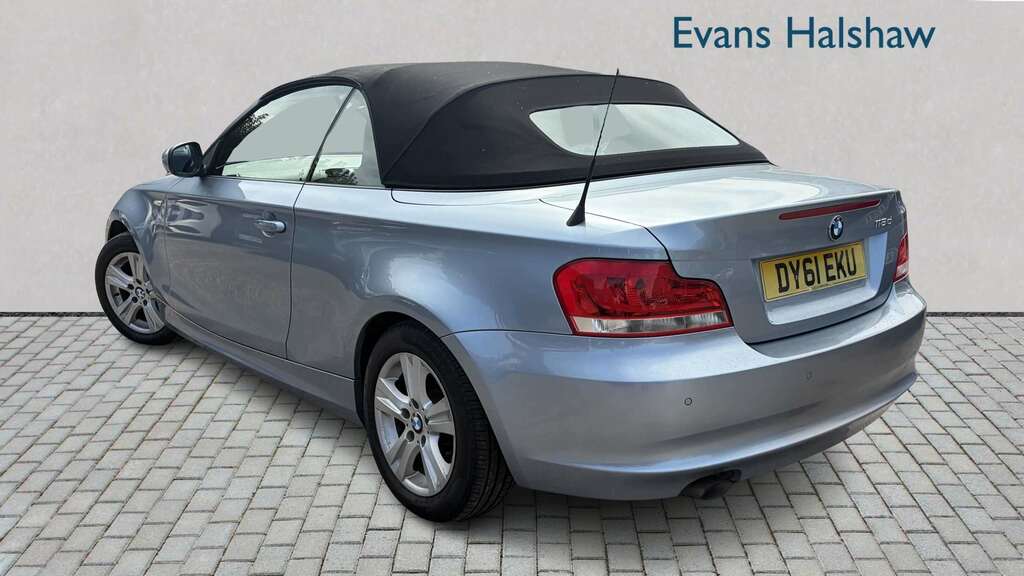 BMW 1 Series 118D Sport White #1