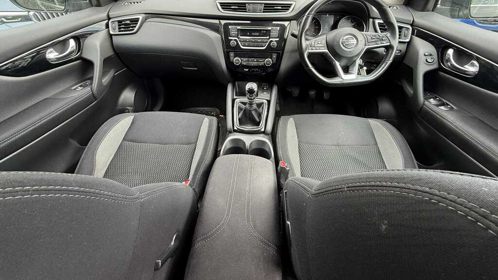 Nissan Qashqai Hatchback Grey #6