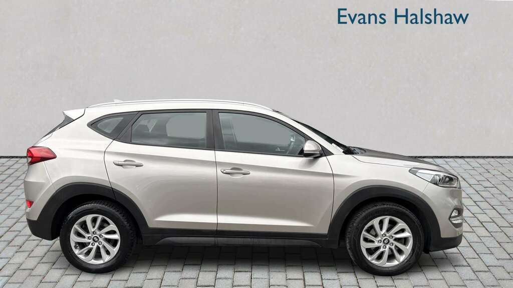 Hyundai Tucson 1.7 Crdi Blue Drive Se Nav 2Wd Dct 2018 White #5