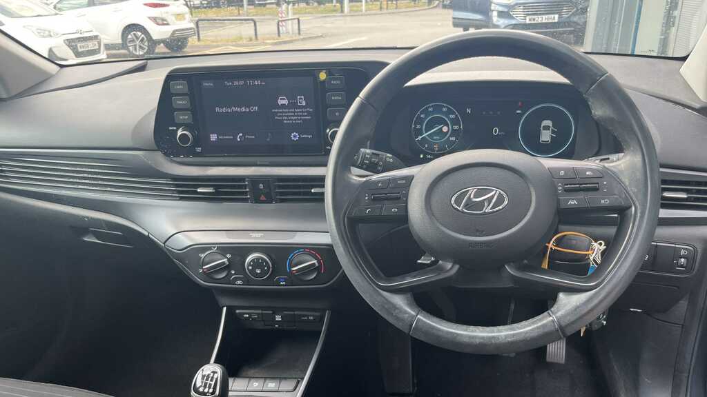 Hyundai I20 1L Se Connect Black #4