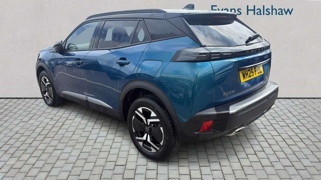 Peugeot 2008 1.2 Puretech Allure Black #1