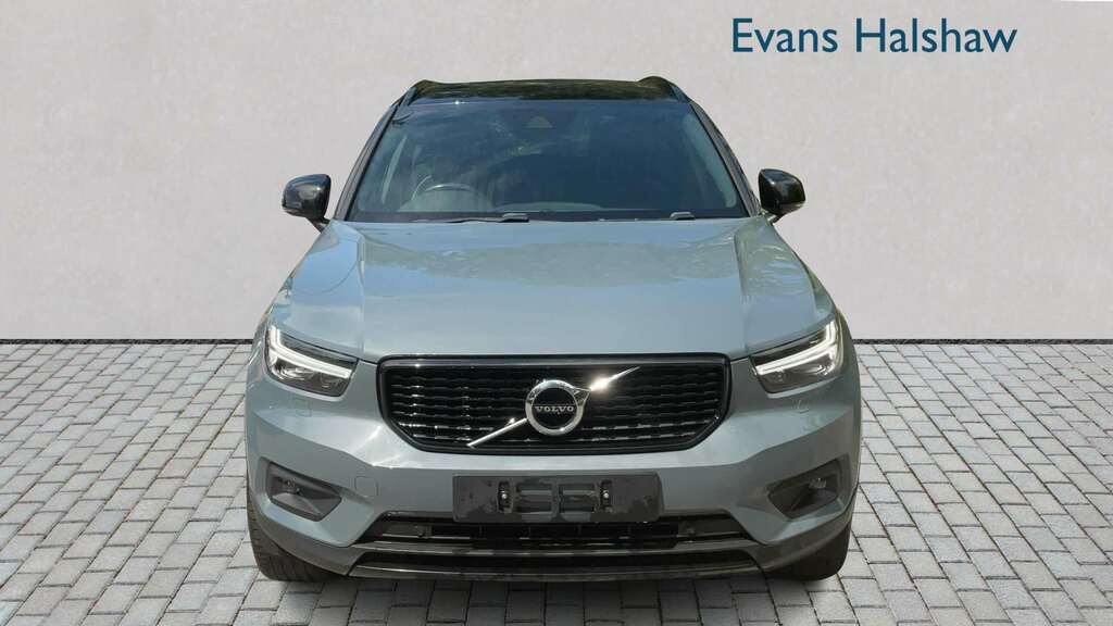 Volvo XC40 2.0 B4p R Design Pro 2020 Grey #4