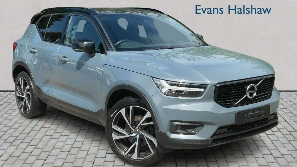 Volvo XC40 2.0 B4p R Design Pro 2020 Grey