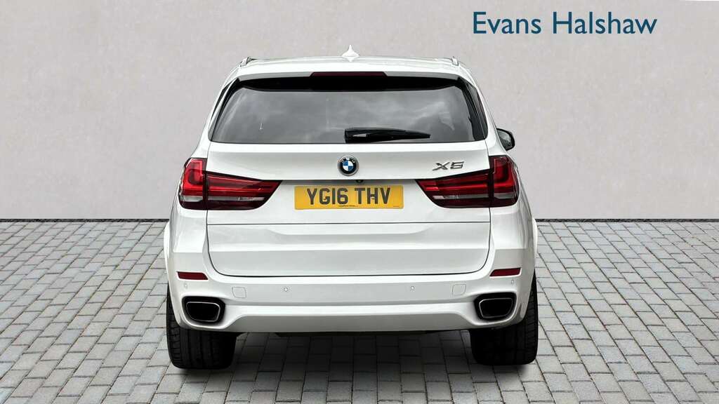 BMW X5 Xdrive30d M Sport 2016 White #2