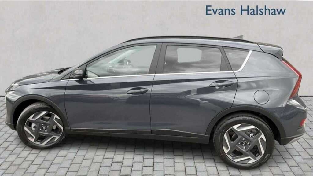 Hyundai Bayon 1.0 Tgdi 90 Tech Line Dct 2026 Grey #2