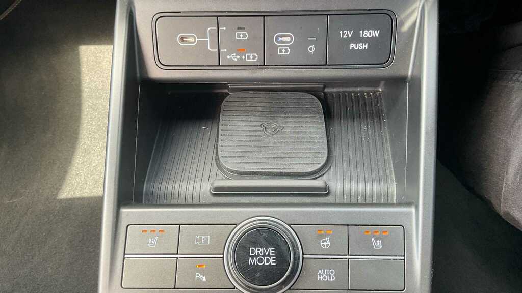 Hyundai Kona Ultimate Black #10