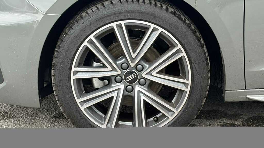 Audi A1 Black Edition 35 Tfsi 150 Ps S Tronic White #2