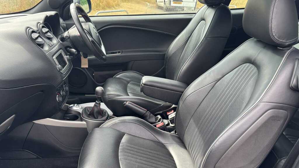 Alfa Romeo MiTo Twinair Progression Hatchback Black #8