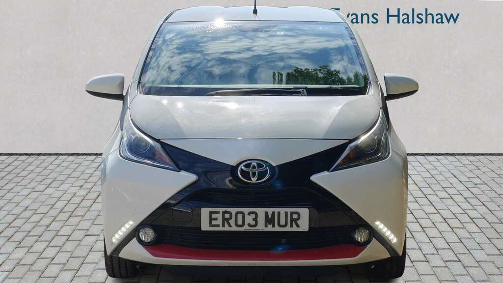 Toyota Aygo 1.0 Vvt-i X-press 2017 White #5