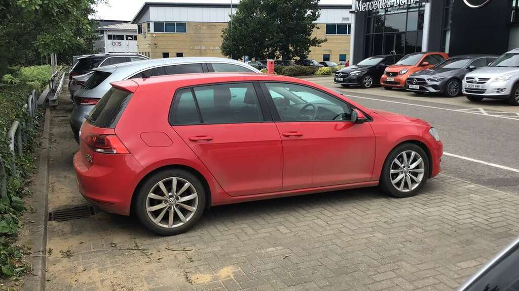 Volkswagen Golf 2.0 Tdi Gt 2015 AF65KLO Red #3