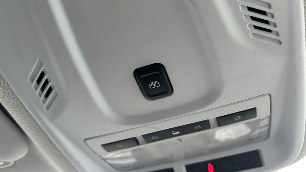 Vauxhall Grandland X Elite Nav White #23