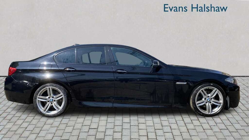 BMW 5 Series 520D M Sport Step 2014 Black #3